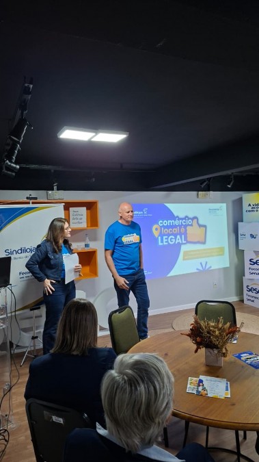 Caf� de lan�amento Com�rcio Local � Legal