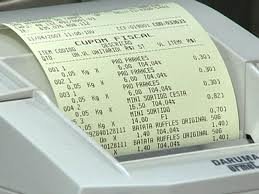 Entra em vigor a lei do imposto no cupom fiscal, mais prazo p/ adequao ser prorrogado por um ano.