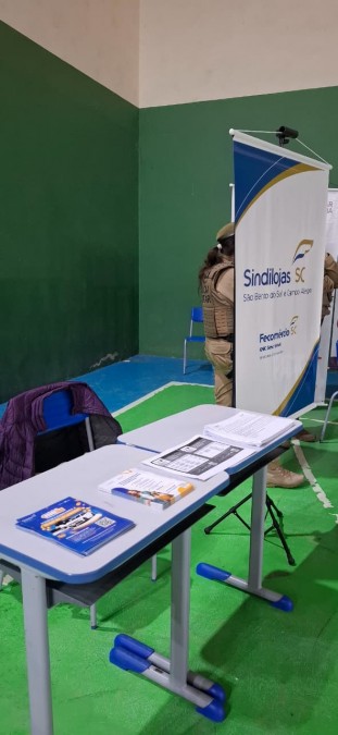 Sindilojas marca presen�a em evento local para fortalecer o com�rcio e apresentar benef�cios.